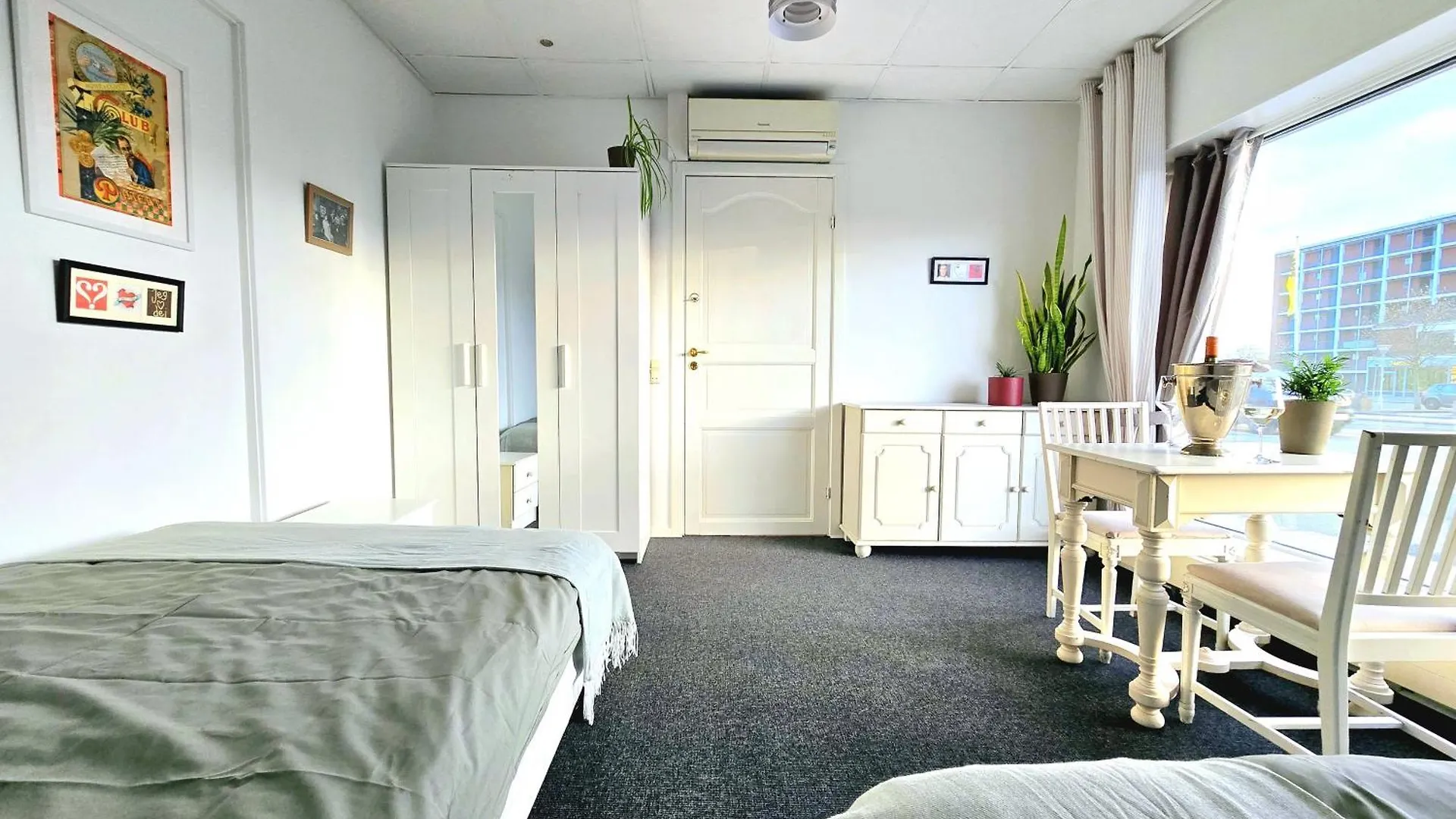 Guesthouse 'Blue House' In Vintage Villa&Garden Copenhagen 0*,  Denmark