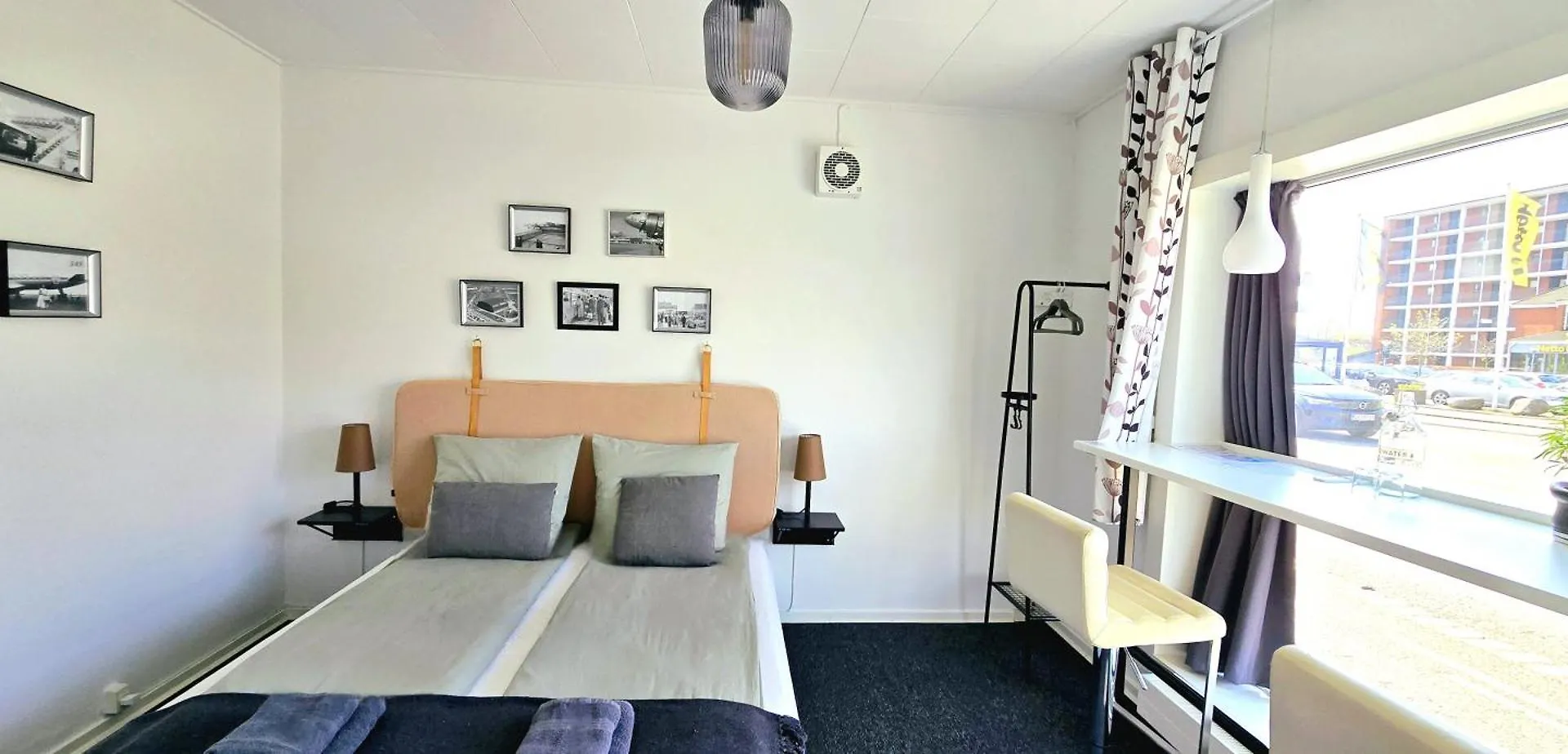 Guesthouse 'Blue House' In Vintage Villa&Garden Copenhagen Guest house