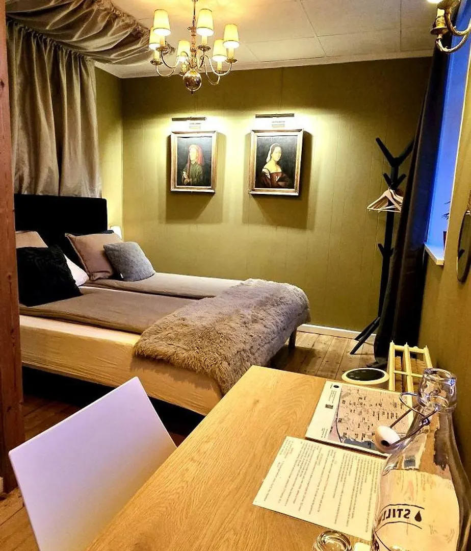 Guesthouse 'Blue House' In Vintage Villa&Garden Copenhagen Guest house